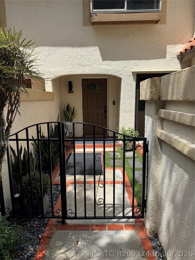 Building Photo - 7741 La Mirada Dr