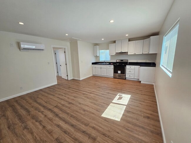 Foto del edificio - EE741F