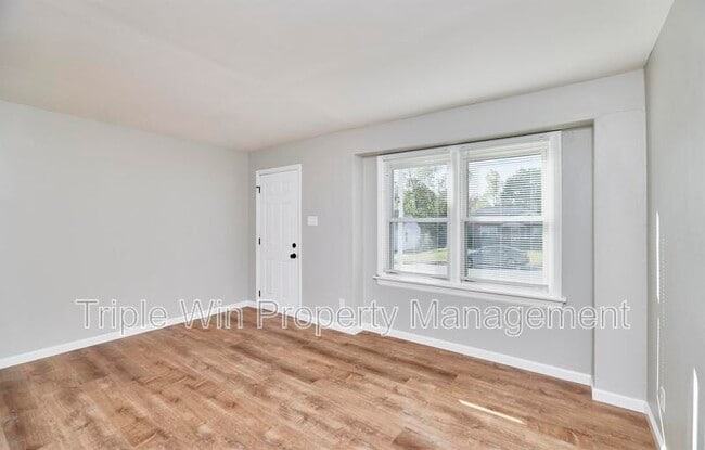 Building Photo - 10315 St Arthur Ln