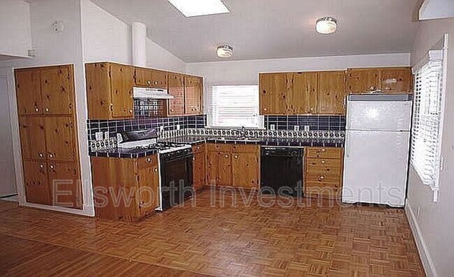 Foto del edificio - 1627 Brookes Ave