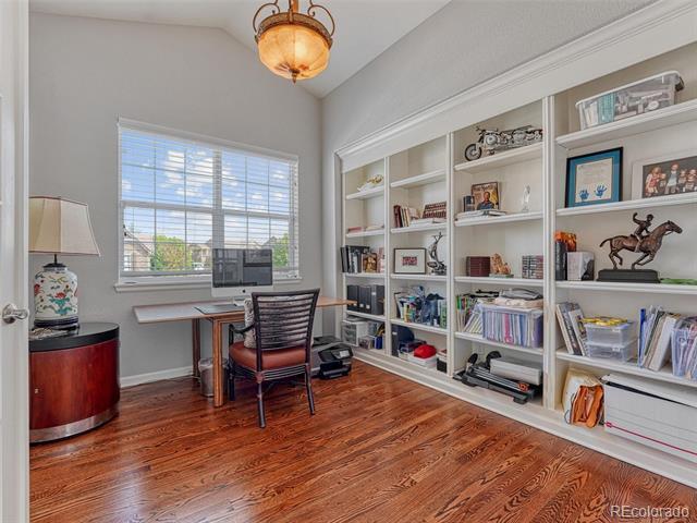 Foto del edificio - 14166 Lexington Dr