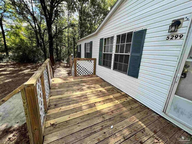 Building Photo - 5299 Old Oak Rd