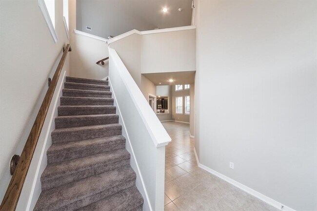 Foto del edificio - 3007 Hazel Pointe Trail