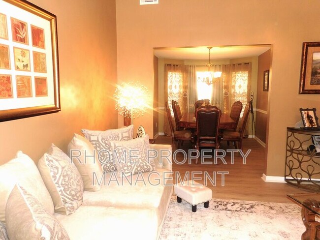 Foto del edificio - 5025 Bridle Point Pkwy