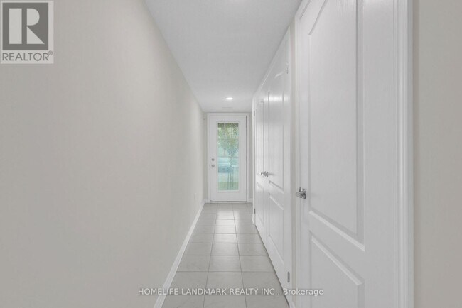 Building Photo - 6 Spencer Blvd