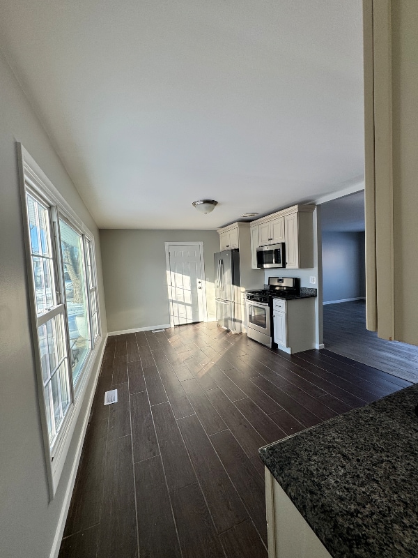 Photo - 1490 Highland Blvd House