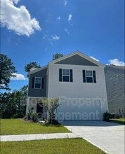 Building Photo - 448 Cedarview Rd