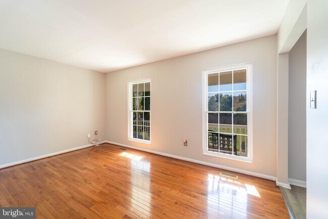 Building Photo - 3528 Turbridge Dr