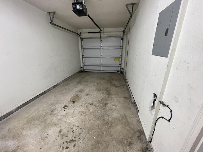 Foto del edificio - 495 Keystone Rd