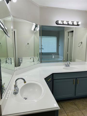 Foto del edificio - 1610 Wildflower Dr