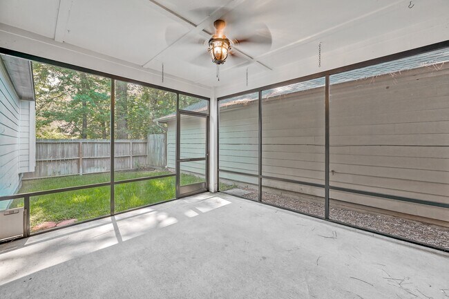 Building Photo - 11315 Alcott Dr