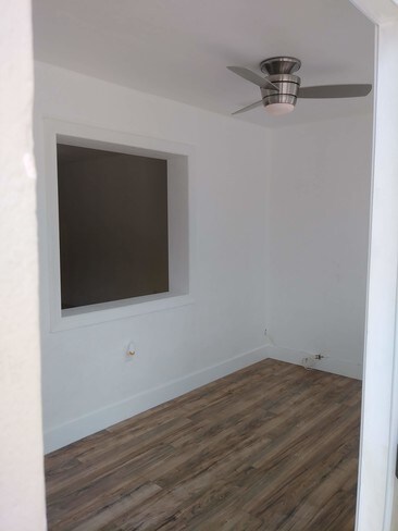 Foto del edificio - 1154 NW 30th St
