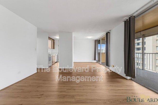 Building Photo - 3020 Ala Napuaa Pl