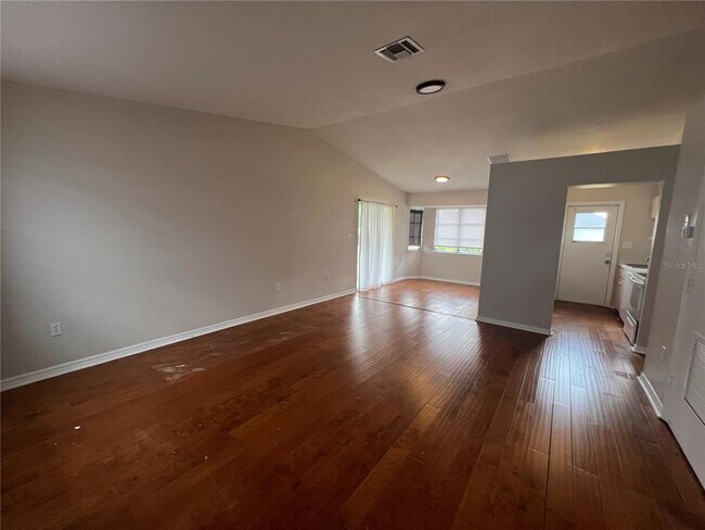 Building Photo - 6200 Sturgis St