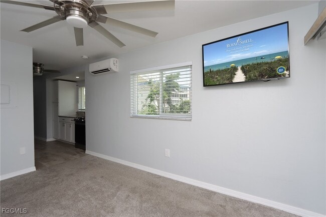 Foto del edificio - 8109 Country Rd