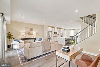 Building Photo - 24274 Thurso Sq