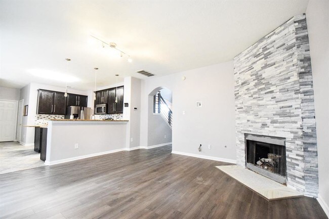 Building Photo - 6514 Sterling Canyon Dr