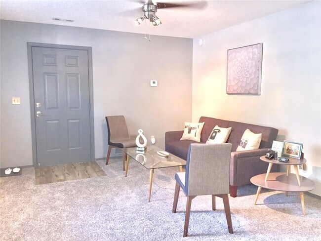 Foto del edificio - 106 NW Park St