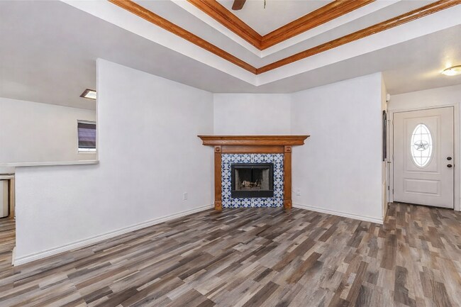 Building Photo - 11815 Elmont Ave