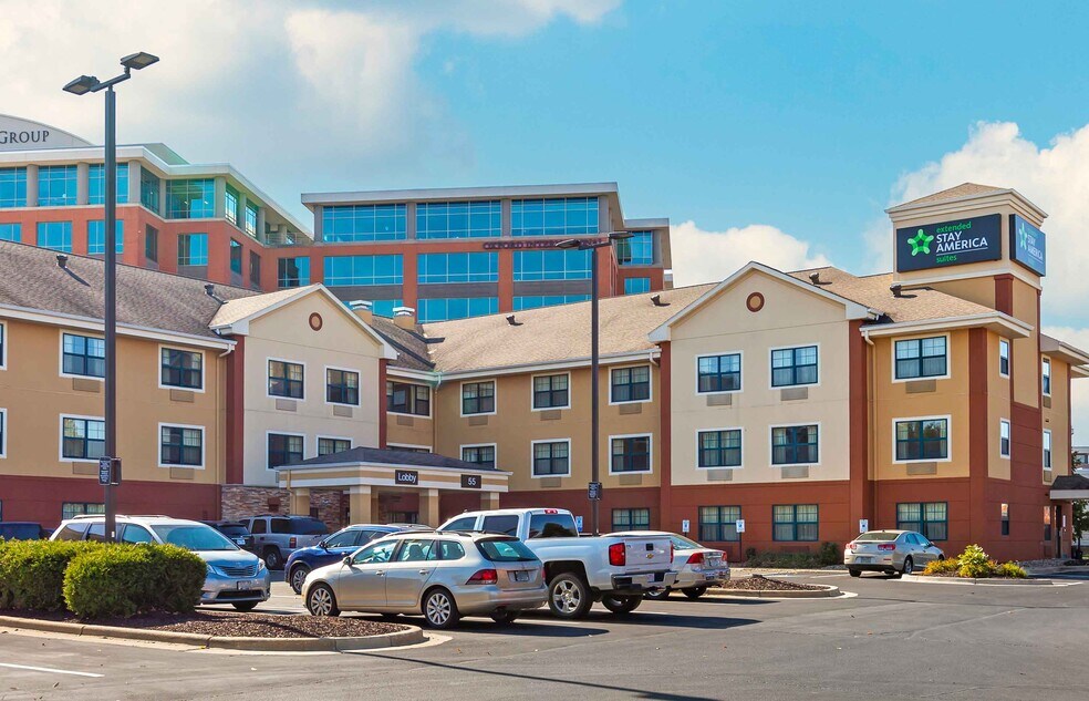Furnished Studio-Madison - Junction Court
