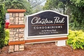 Building Photo - 2039 Chastain Park Ct NE