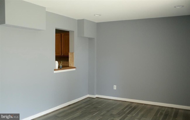 Foto del edificio - 14377 St Germain Dr