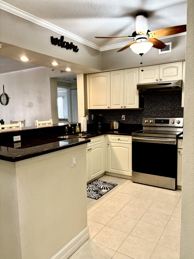 Building Photo - 4516 Seagull Dr