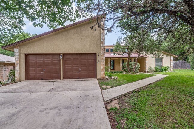Foto del edificio - 16115 Wolf Creek St
