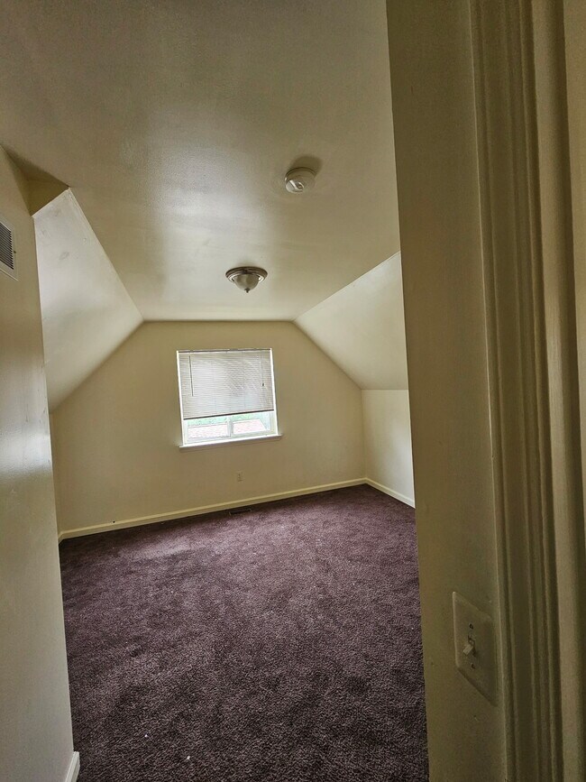 Foto del edificio - 9501 Lauder St