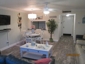 Interior Photo - 2020 N Atlantic Ave