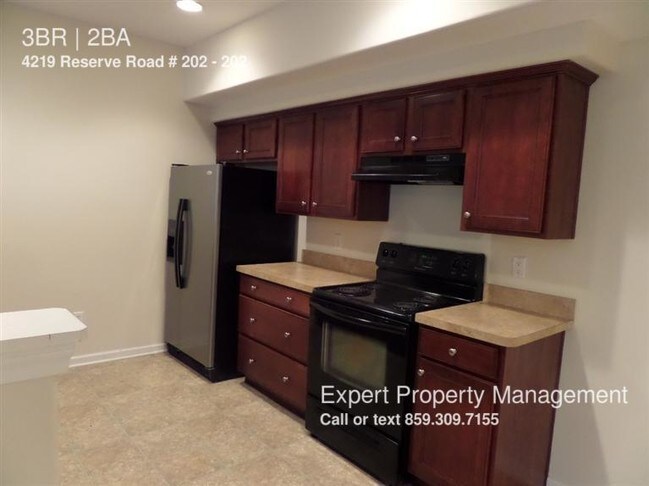 Foto del edificio - 4219 Reserve Rd