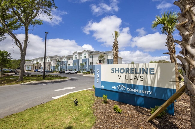 Building Photo - Shoreline Villas