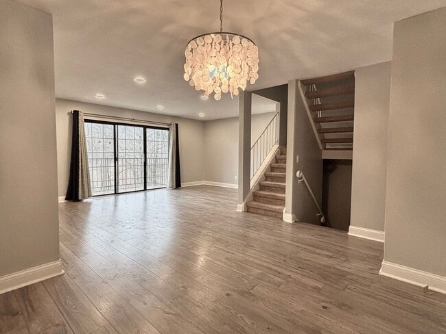 Building Photo - Parkview Hills - 3 Bedroom, 2.5 Bathroom C...