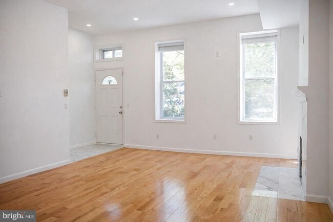 Building Photo - 1605 New Jersey Ave NW