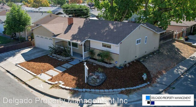 Building Photo - 3 br, 2 bath House - 103 Lynn Court