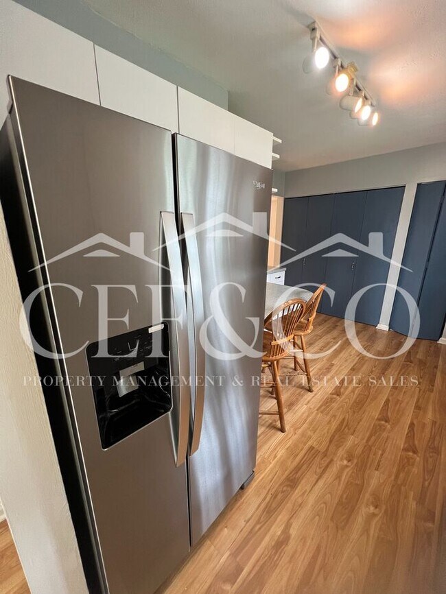 Foto del edificio - 7 Summercreek Dr