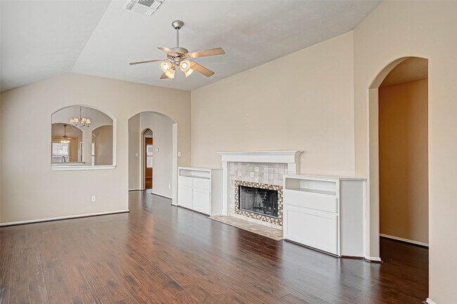 Foto del edificio - 4727 Wind Trace Dr