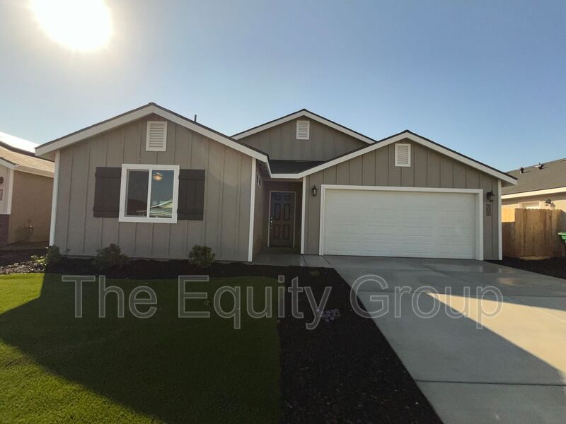 Foto principal - 7031 W Wren Ave