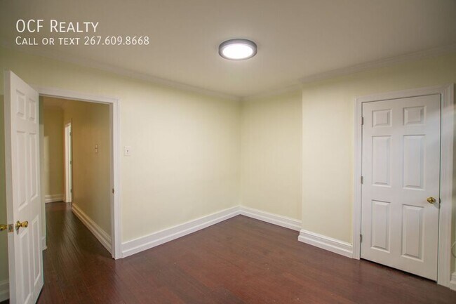 Foto del edificio - 2043 Gerritt St