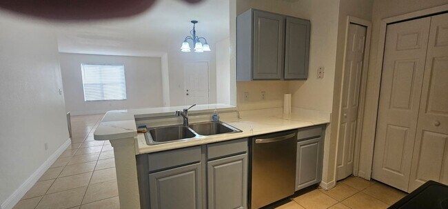 Building Photo - Apartment for rent in Kissimmee