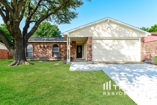 Building Photo - 1711 Pilot Way