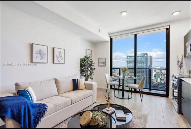 Foto del edificio - 398 NE 5th St