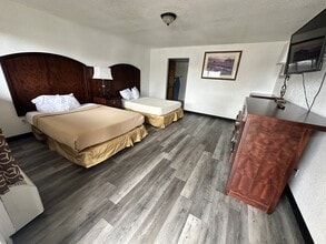 Building Photo - 2530 Bloomfield Hwy