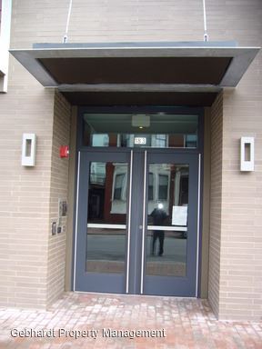 Primary Photo - 183 Brackett St