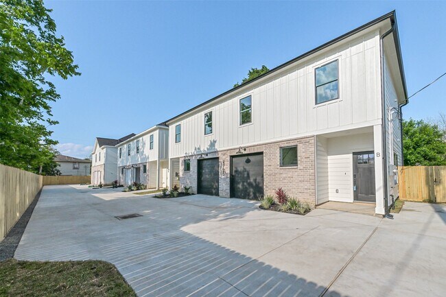 Foto del edificio - 4721 Mallow St
