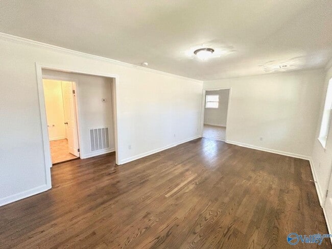 Foto del edificio - 3035 Love Ave NW