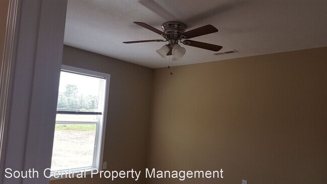 Foto del edificio - 3 br, 2 bath House - 122 Madison Lane - Lo...