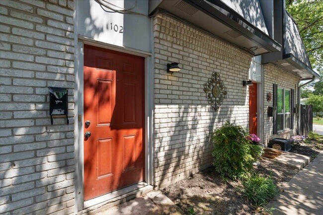 Foto del edificio - 1703 Coronado Hills Dr