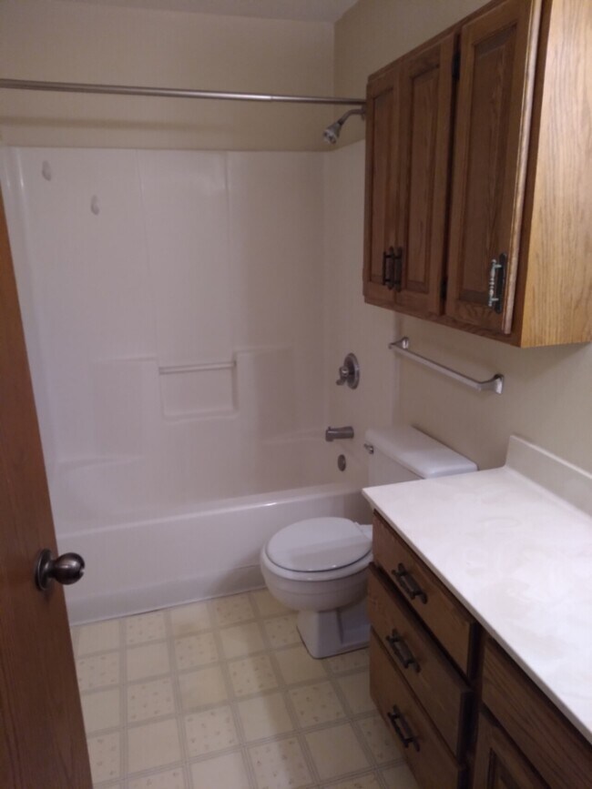 Foto del edificio - Kaeding Apartments - 315 14th Ave SE