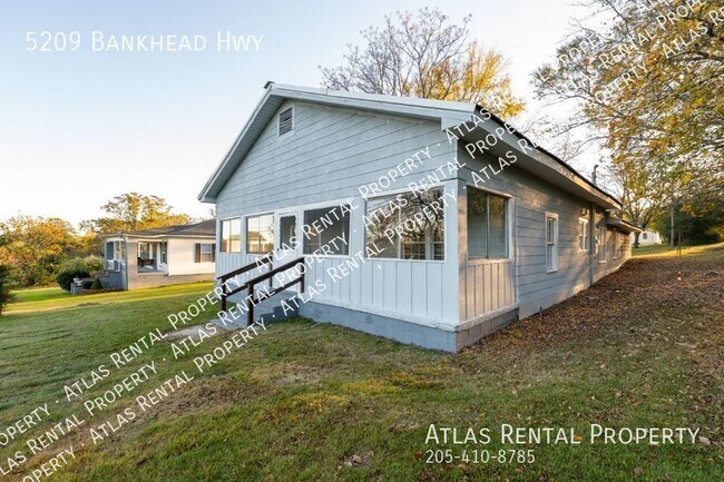Foto del edificio - 5209 Bankhead Hwy